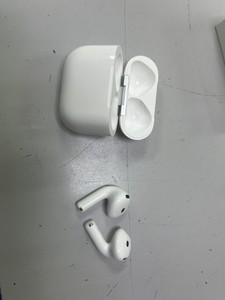 Б/в Навушники Apple airpods 4 01-200947476