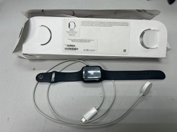 Б/в Смарт-годинник Apple watch series 8 gps 45mm aluminum case 01-200974939
