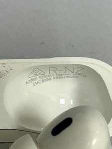 Б/в Навушники Apple airpods pro 2nd generation with magsafe charging case usb-c 01-200986141