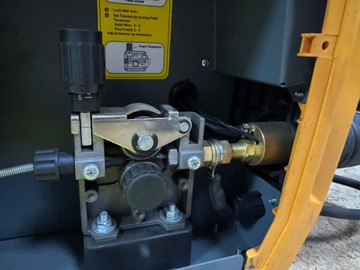 Б/в Зварювальний апарат Hugong extremig 180w 01-201004261
