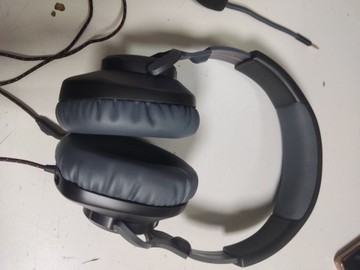 Б/в Навушники Jbl quantum 100 01-201006274