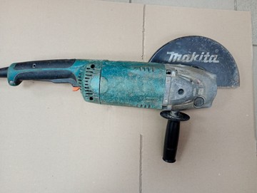 Б/в Кутова шліфмашина Makita ga9020s 01-201016483
