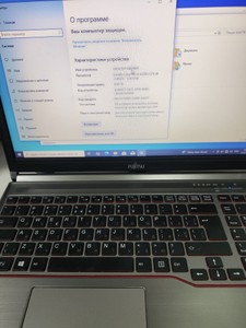 Б/в Ноутбук Fujitsu 15/core i5 6200u ddr3/8gb ddr3/ssd 240 gb/*інтегрована 01-201045667