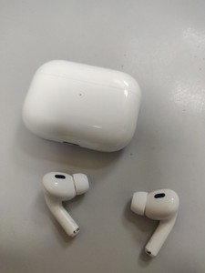 Б/в Навушники Apple airpods pro 2nd generation with magsafe charging case usb-c 01-201062483