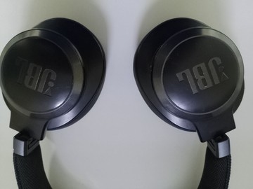Б/у Навушники Jbl live 660nc 01-201066080
