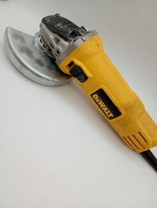 Б/у Шлифмашина угловая Dewalt dwe4157 01-201007711