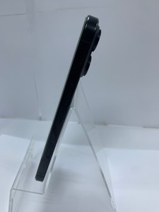 Б/в Мобільний телефон Apple iphone 16 pro max 512gb 01-200989702