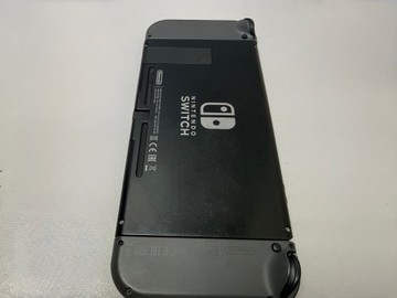 Б/в Ігрова приставка Nintendo switch 01-201112858