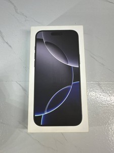 Б/в Мобільний телефон Apple iphone 16 pro max 256gb 01-201138257