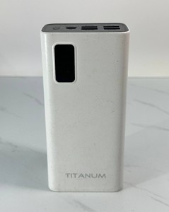 Б/в Повербанк Titanium 728s 30000mah 22.5w 01-201144739