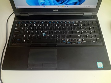 Б/в Ноутбук Dell 15/core i5 6300u ddr3/8gb ddr3/hdd *відсутній/ssd 256 gb/*інтегрована 01-201150793