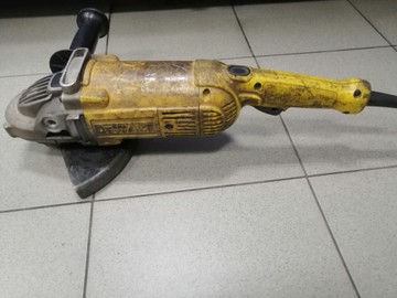 Б/у Угловая шлифмашина Dewalt dwe492 01-201153540