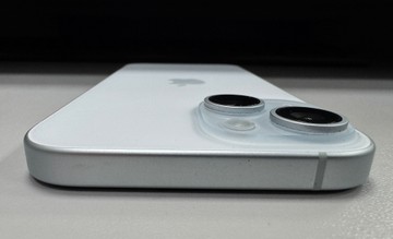 Б/у Мобільний телефон Apple iphone 15 128gb 01-201159360