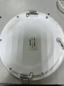 Б/в Лампа led Без Виробника без моделі 01-200499781