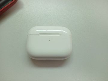 01-200556107: Apple airpods pro