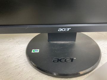 01-200618994: Acer v223hqvb