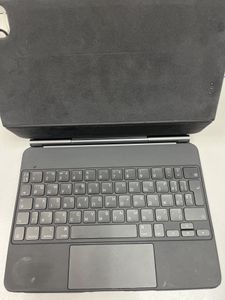 01-200637530: Apple magic keyboard for ipad pro a2480