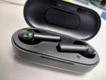 01-200749675: Razer hammerhead true wireless