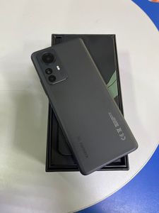 01-200770700: Xiaomi 12 pro 12/256gb