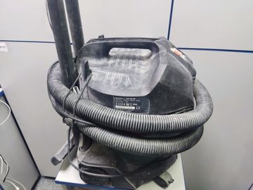 01-200783716: Bosch universal vac 15