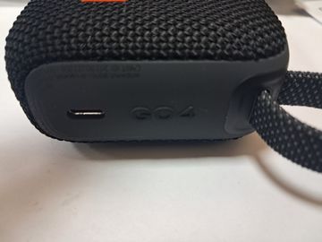 01-200756040: Jbl go 4