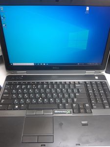 Dell 15/core i5 3320m ddr3/8gb ddr3/hdd 200 gb/ssd *відсутній/nvs 5200m