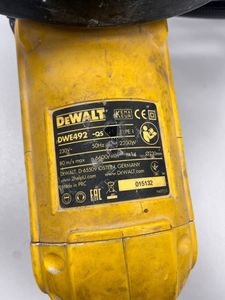 01-200771098: Dewalt dwe492