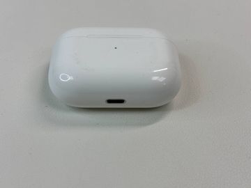 01-200801617: Apple airpods pro