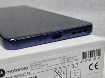 Б/у Мобильний телефон Motorola moto g86 5g 8/256gb 01-200809814