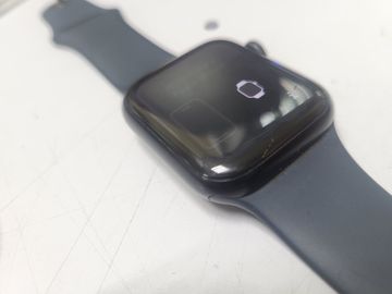 Б/в Смарт-годинник Apple watch se 2 gps 40mm aluminium case 01-200817511