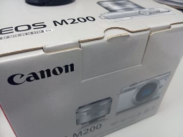 Б/у Фотоаппарат Canon eos m200 + 15-45 is stm 01-200817394