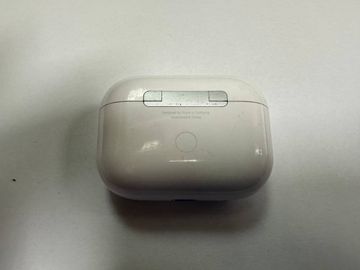 Б/в Навушники Apple airpods pro 2nd generation magsafe 01-200817335