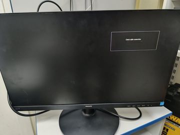 Б/у Монитор Philips 221v8a/00 01-200828337