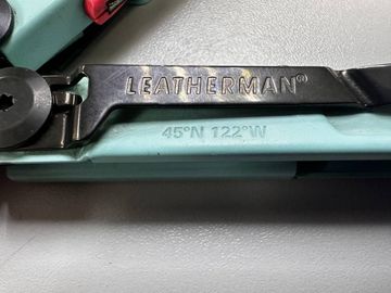 Б/у Мультитул Leatherman signal 01-200827903