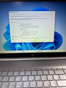 Б/у Ноутбук Hp 250 g9 i5-1235u/16gb/512gb/iris xe graphics 01-200833382