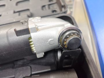 Б/у Многофункциональный инструмент Dnipro-M mf-42seq з набором 01-200832831