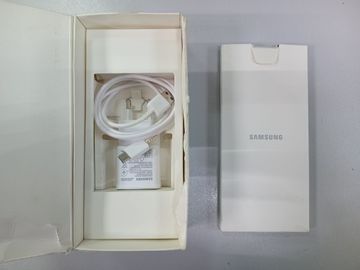 Б/в Мобільний телефон Samsung galaxy a04 4/64gb 01-200836471