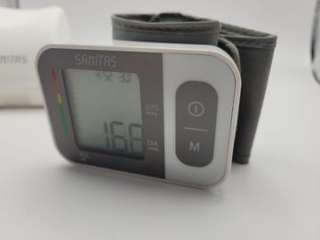 Б/у Автоматический тонометр Sanitas sbc 15 01-200845506