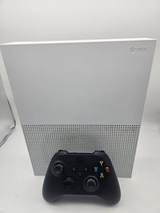 Б/в Ігрова приставка Microsoft xbox one s 1tb 01-200604309