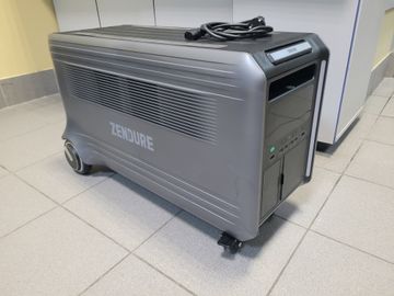 Б/у Зарядная станция Zendure superbase v6400 3800вт ups semi-solid gridflow wifi/bt 01-200880494