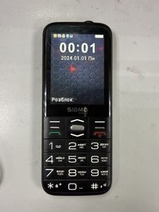 Б/в Мобільний телефон Sigma comfort 50 grace 01-200882523