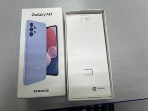 Б/в Мобільний телефон Samsung galaxy a13 4/64gb 01-200886788