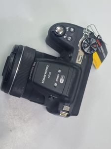 Б/в Компактний фотоапарат Kodak pixpro az528 01-200892799