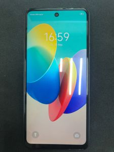 Б/в Мобільний телефон Tecno spark 20 kj5n 8/256gb 01-200887331