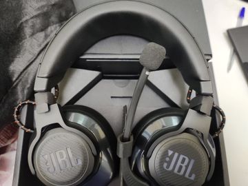 Б/у Наушники Jbl quantum 610 01-200901275