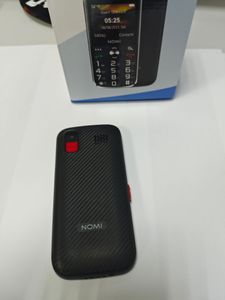 Б/в Мобільний телефон Nomi i220 18-000095265