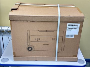 Б/в Зарядна станція Runhood f2400 01-200902972