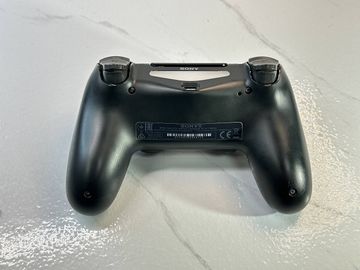 Б/в Геймпад Sony dualshock 4 v2 01-200907922