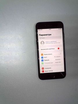 Б/в Мобільний телефон Apple iphone 7 32gb 01-200902918