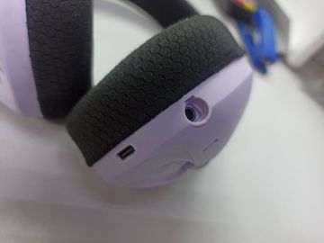 Б/в Навушники Hator hyperpunk 01-200908118